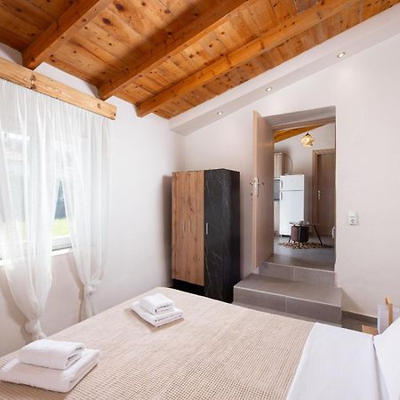 Kentrikon Rooms III & Mint House Limenaria  Exteriör bild