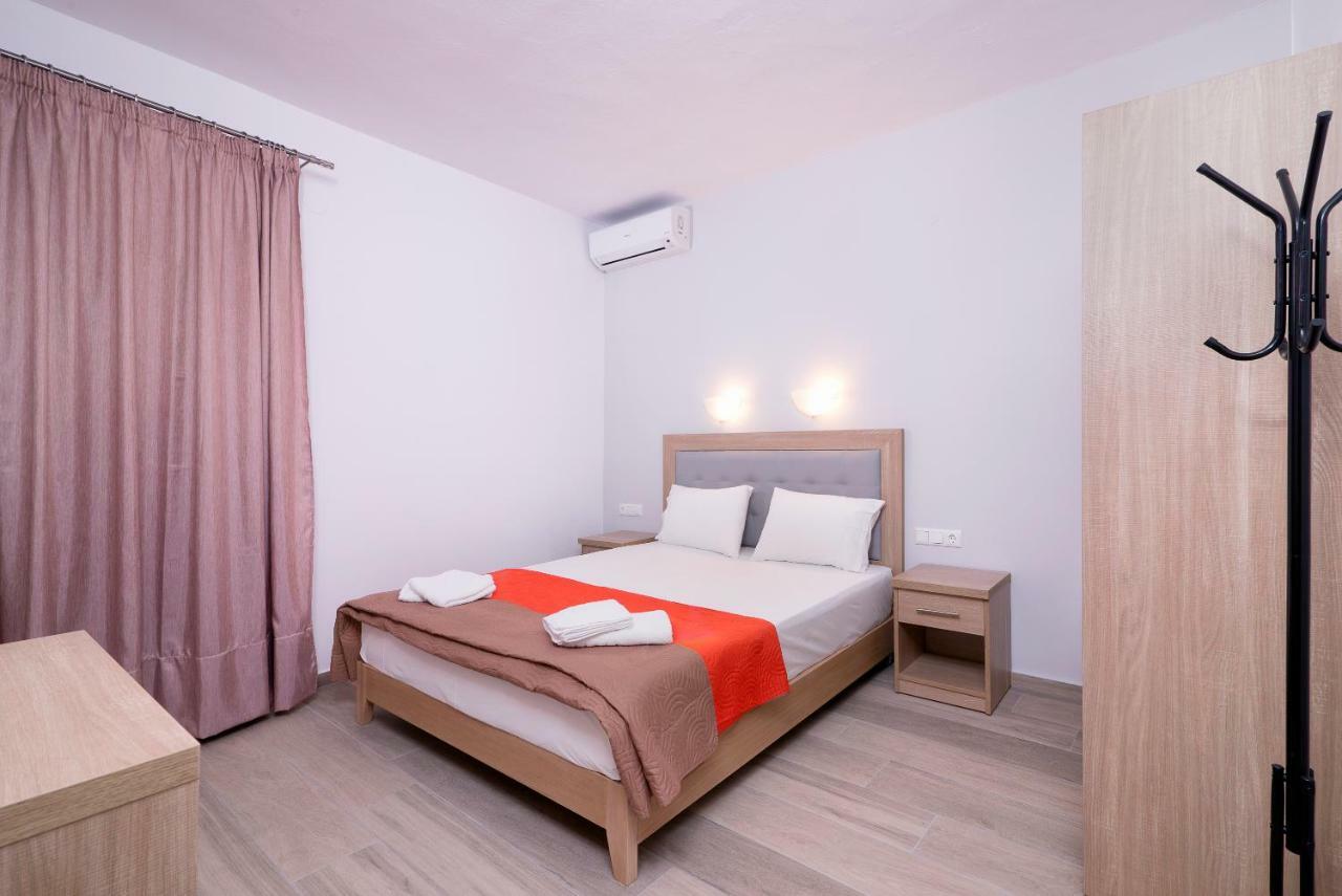 Kentrikon Rooms III & Mint House Limenaria  Exteriör bild